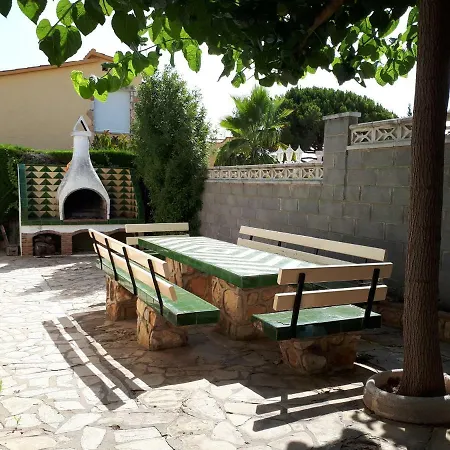 Holiday home Llar Montagut *