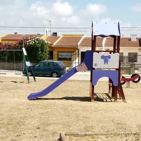 Llar Montagut טורדמבארה