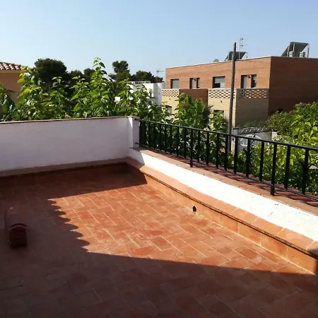 Llar Montagut * Torredembarra