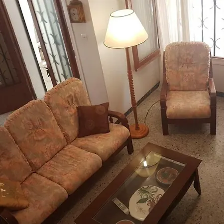 Llar Montagut Holiday home